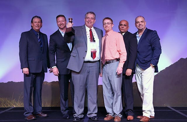 Featured image for “Annual Marco’s Pizza® awards celebrate top-performing franchisees”